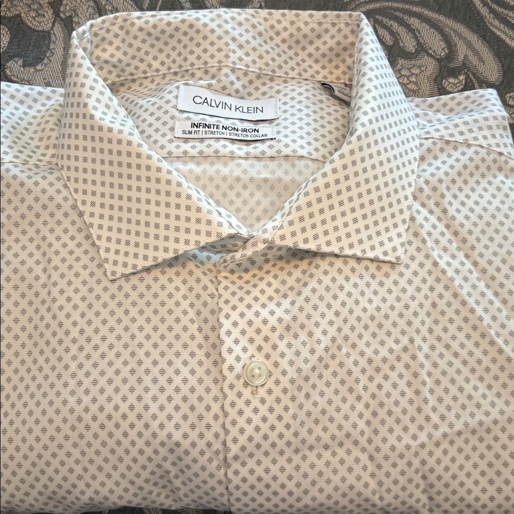 Calvin Klein White and Gray Geometric Shirt